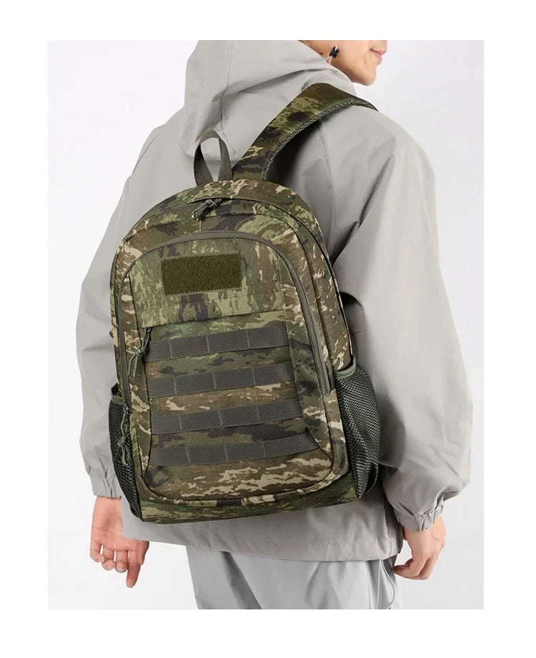Mochila Táctica Ligera y Resistente – Ideal para montaña, Senderismo y Uso Diario 20L