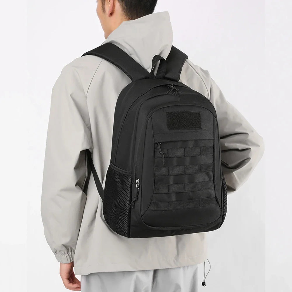 Mochila Táctica Ligera y Resistente – Ideal para montaña, Senderismo y Uso Diario 20L